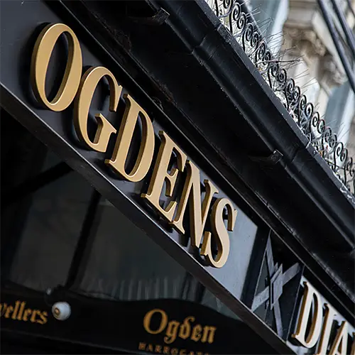 Ogden-shopfront-lettering-by-knaresborough-graphics 3D lettering for facia at Historic Jewellers Odgens in Harrogate